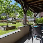 Superbe Pour 6 Avec Terrasse, Jardin Prive, Wi-fi Gratuit Et Parkings - Saint-lary Centre - Fr-1-296-320 *